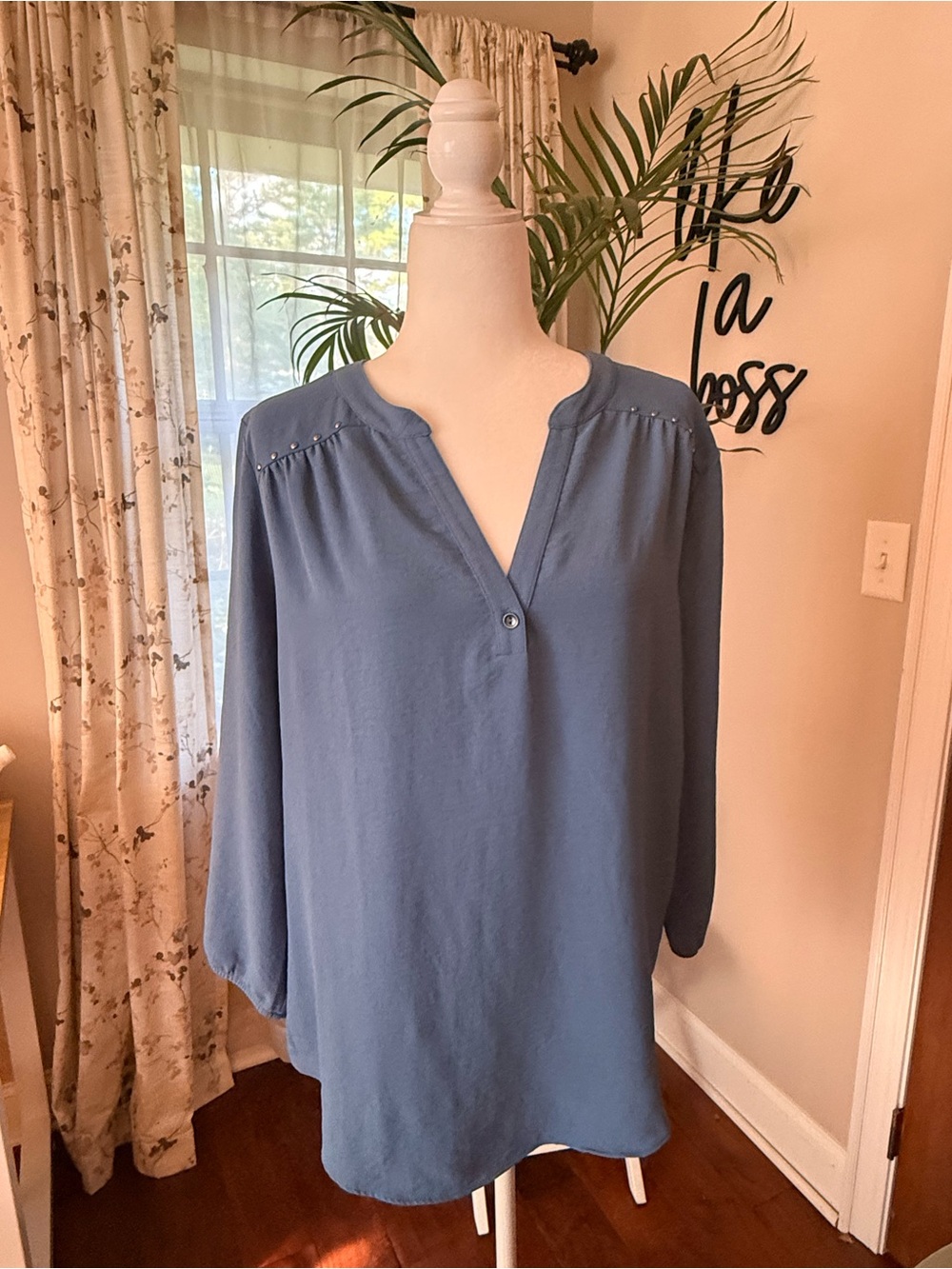 Fortune & Ivy Blue Women's Split V-Neck Long Sleeve Top
